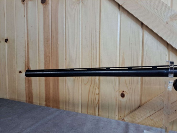 remington-model-870-wingmaster-magnum-12-gauge-pump-shotgun-image-7