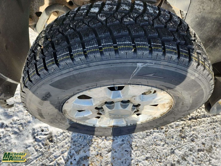 2013-gmc-sierra-3500hd-image-29