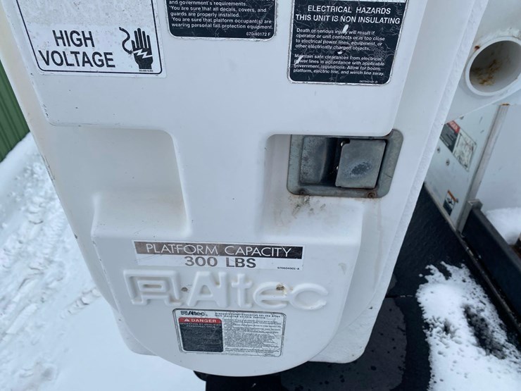 2014-ford-f350-sd-image-39