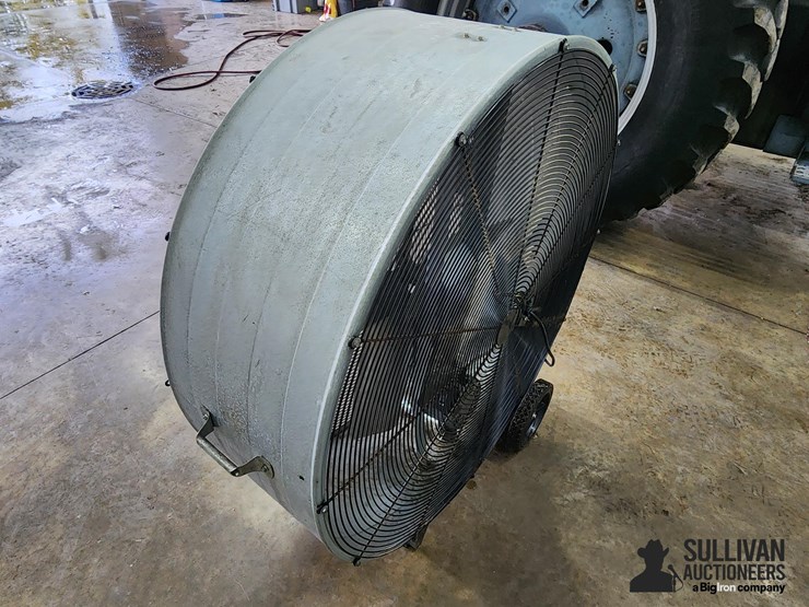 maxx-air-shop-fan-image-5