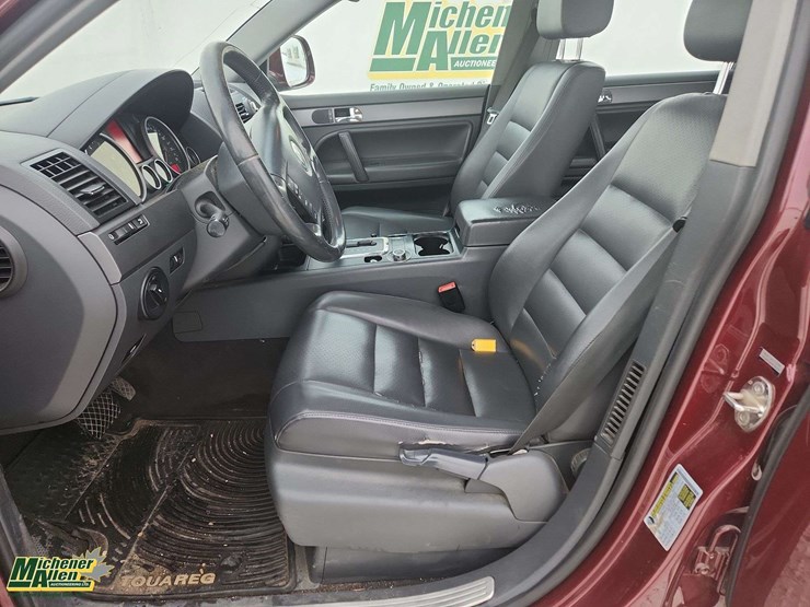 2008-volkswagen-touareg-image-14