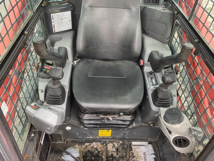 kubota-svl95-2s-image-10