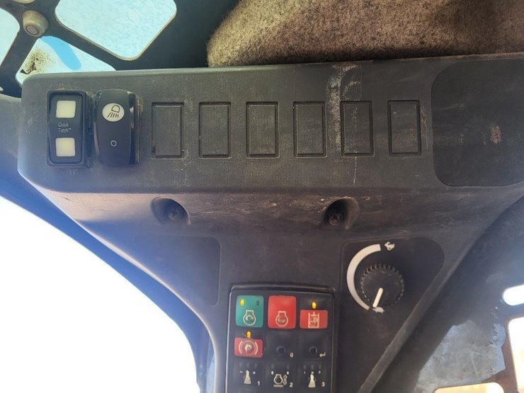 2018-deere-314g-image-47