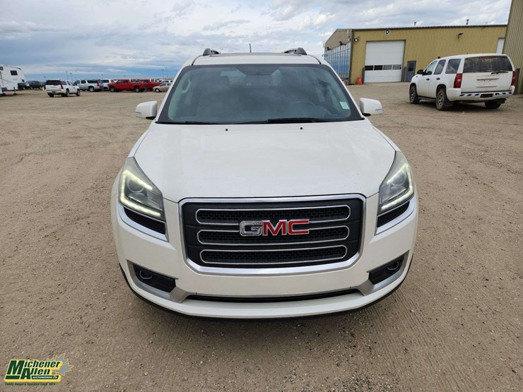 2013-gmc-acadia-slt-image-7