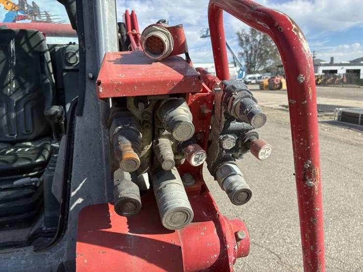 2019-takeuchi-tl10v2-image-9