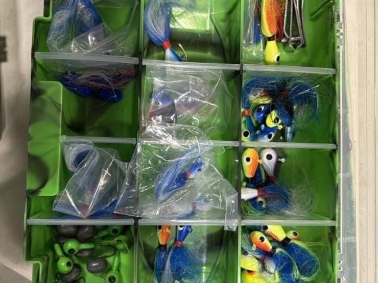 soft-tackle-box-image-4