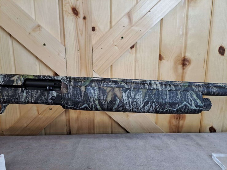 browning-gold-hunter-camo-12-gauge-semiauto-shotgun-image-13