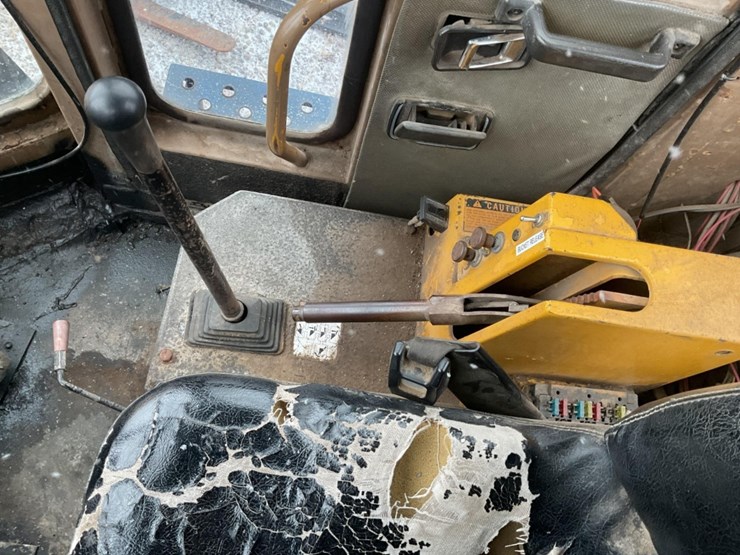 komatsu-wa180-image-7