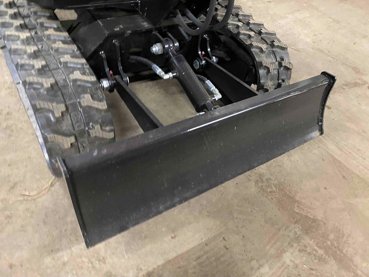 2025-future-ft13-mini-excavator-image-18