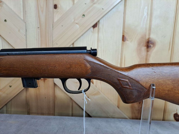 marlin-model-25n-.22-lr-bolt-rifle-image-9