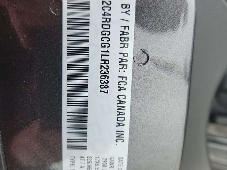 2020-dodge-grand-caravan-sxt-image-33