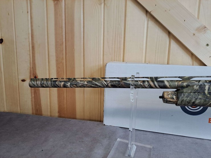 stoeger-model-3000-12-gauge-semiauto-shotgun-image-18