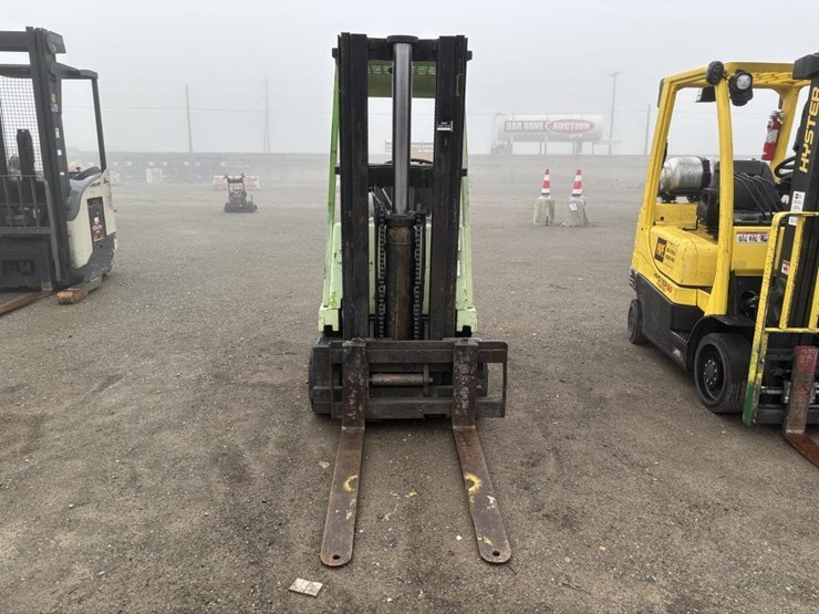 clark-c500-forklift-image-6