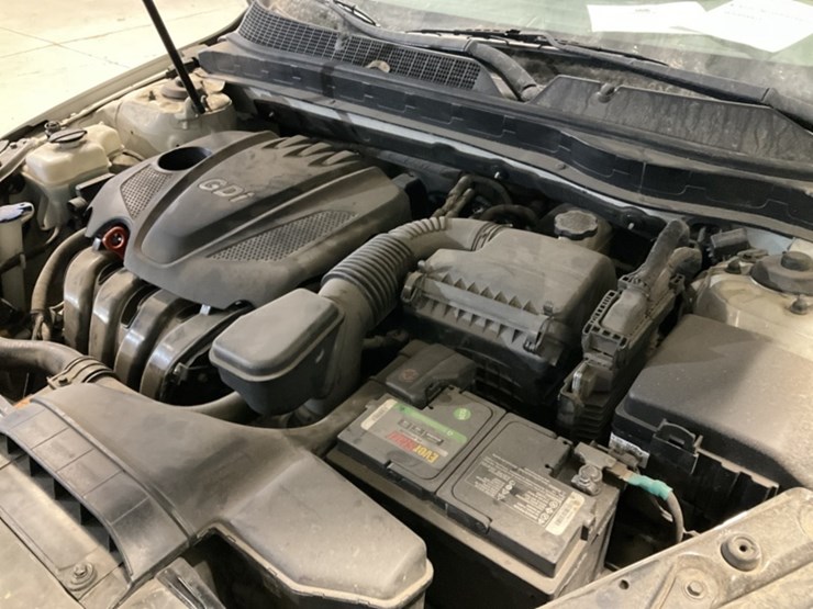 2015-kia-optima-sdn-image-10