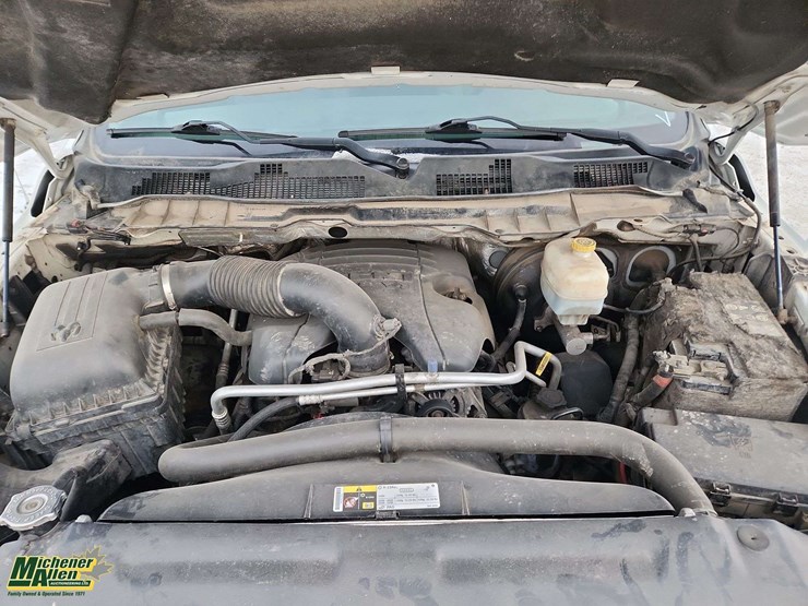 2016-dodge-2500-image-25