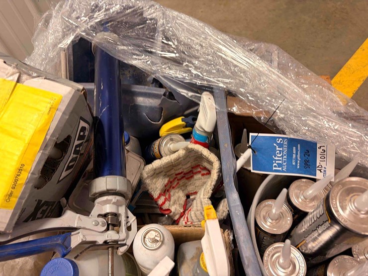 assortment-of-caulking-supplies-/w-misc-material-image-3