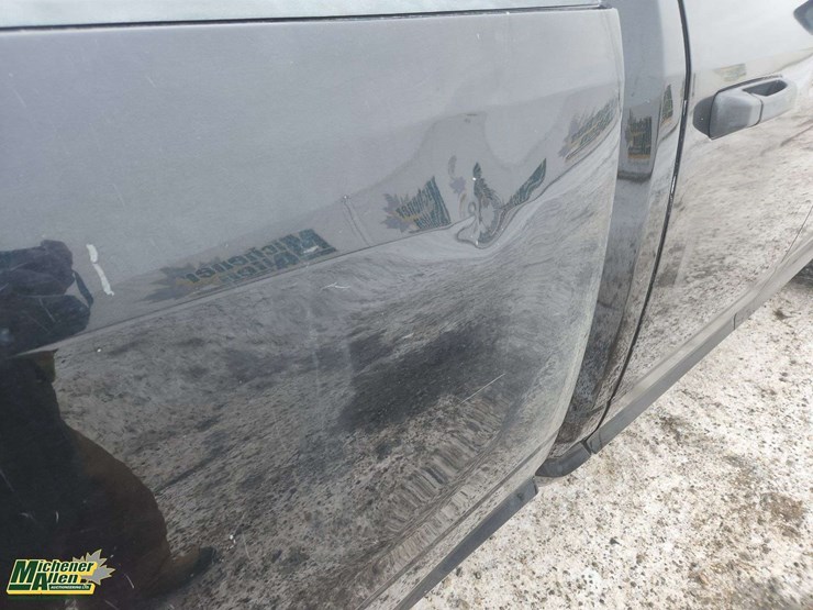 2017-dodge-1500-image-43