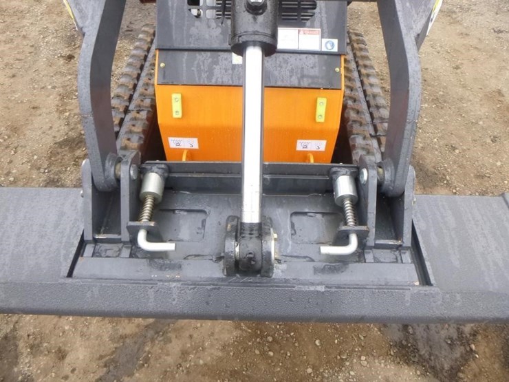 aboss-gh380-skid-steer-track-loader-image-9