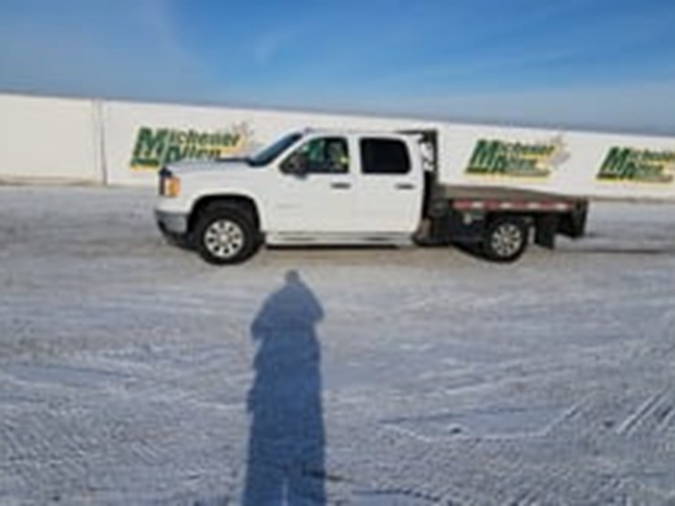 2013-gmc-sierra-3500hd-image-5