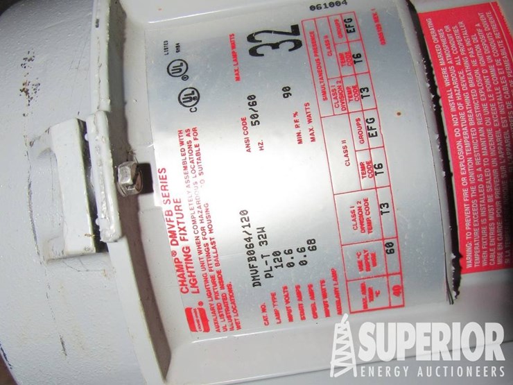 (1-231a)-8'-x-8'-x-40'-shipping-container,-w/-lig...-image-3