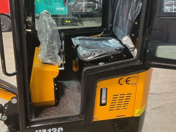 (inv.50005)-2025-miva-va13c-mini-excavator,-13.5-hp-gas-engine,-aux.-hydraulics,-no-hydraulic-oil-image-13