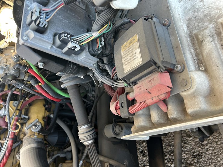 2007-freightliner-business-class-m2-106-image-60