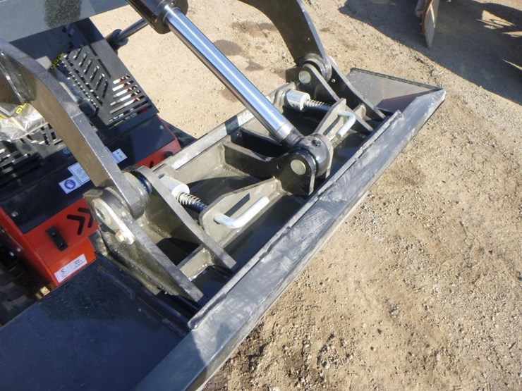 2025-sdlool-sl380r-skid-steer-track-loader-image-11