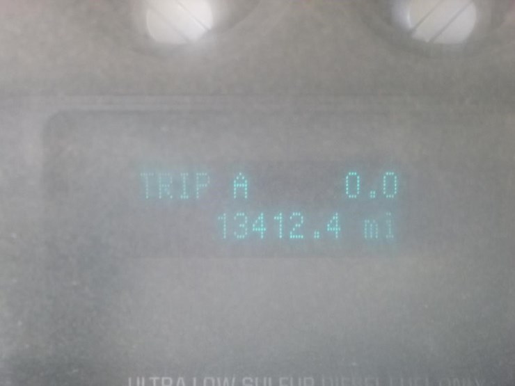 2015-ford-f750-image-23