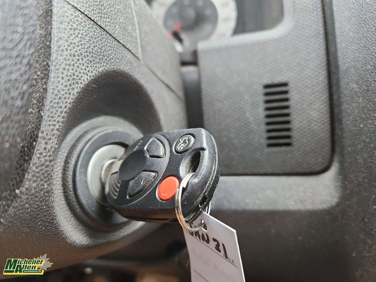 2011-mazda-tribute-image-18