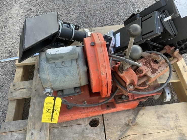 brake-shoe-grinder-&-computer-stand-image-4