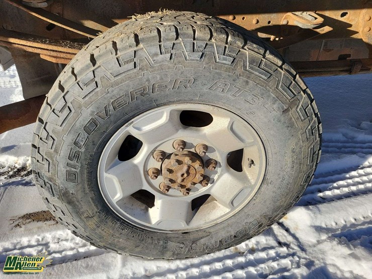 2011-ford-f350-image-9