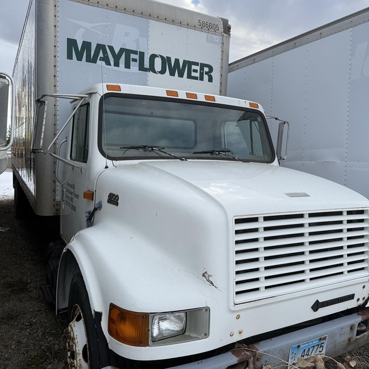 1998 INTERNATIONAL 4700