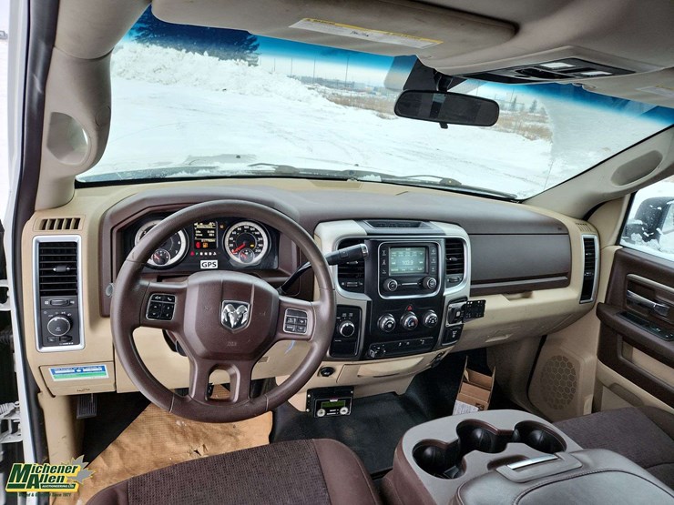 2017-ram-2500-hd-image-19