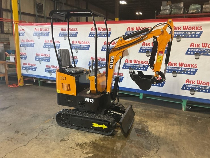 (inv.50041)-new-unused-miva-va13-mini-excavator,-13.5-hp-gas-engine,-manual-thumb,-blade,-aux.-hyd.-image-1