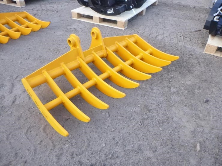 caterpillar-303-image-2