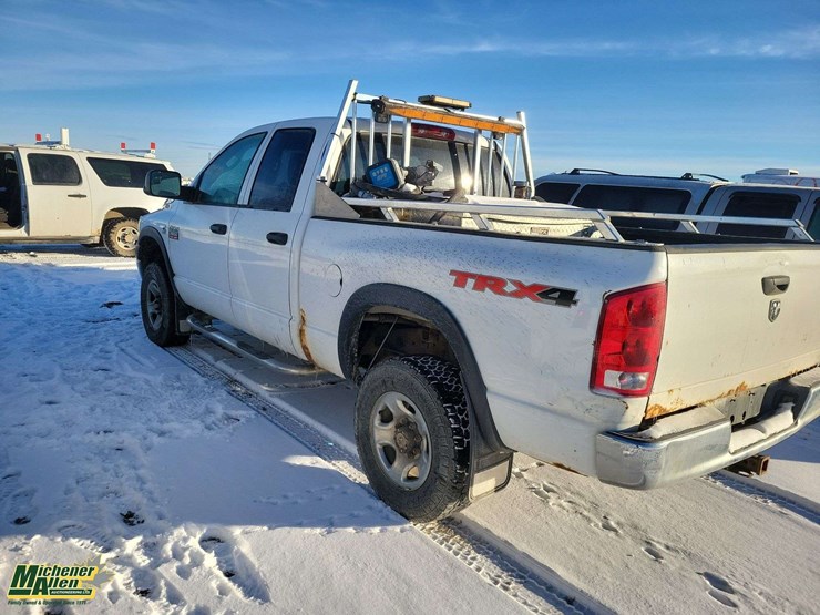2008-dodge-ram-2500-image-3