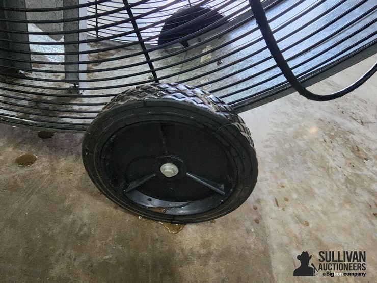 maxx-air-shop-fan-image-16