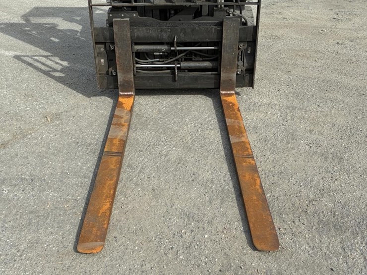 nissan-mug1f2a30jv-image-7