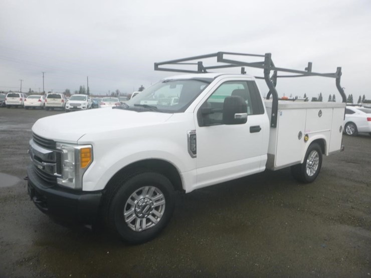 2017-ford-f250-image-1