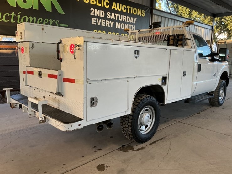 2016-ford-f350-image-7