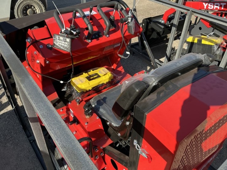 2025-agt-sda-140w-ride-on-skid-steer-image-7