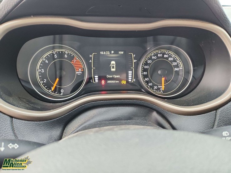 2016-jeep-cherokee-image-20