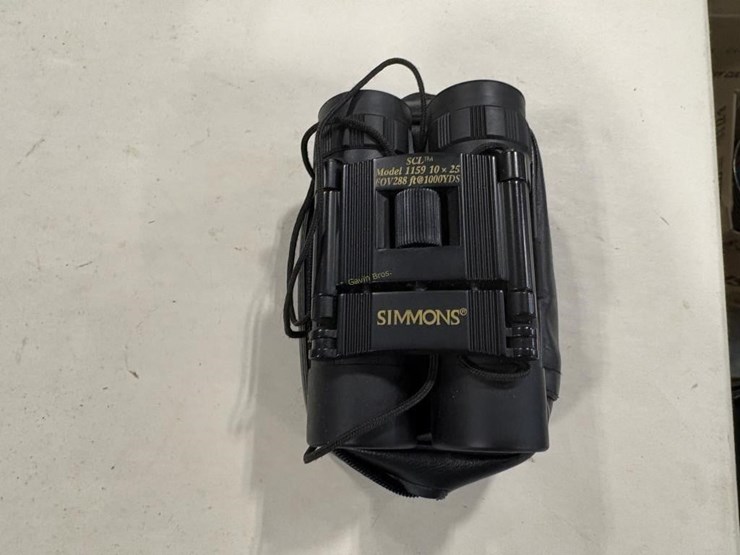 2-binoculars-image-4