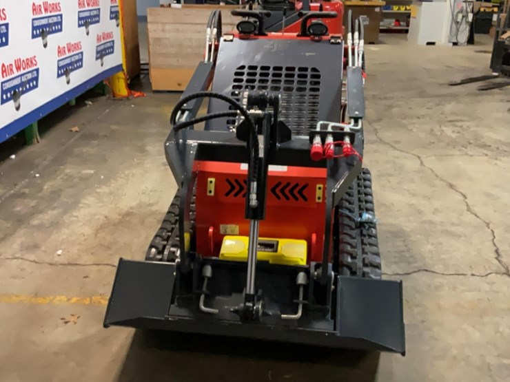 (inv.50097)-new-unused-zjg-zj-380-compact-track-loader,-27-hp-gas-engine,-aux,-hydraulics,-gp-bucket-image-9