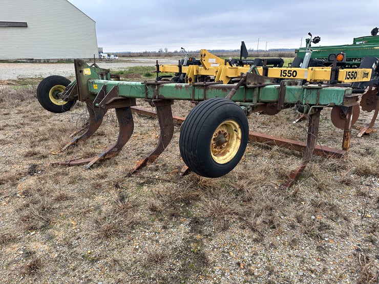 john-deere-e0900-image-1