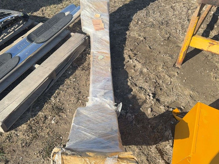 new-chrome-gmc-2007-2010-bumper-image-1