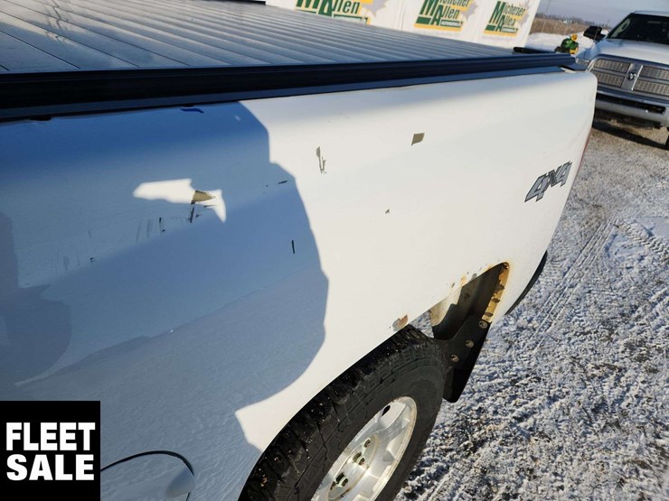 2013-chevrolet-silverado-1500-lt-image-38