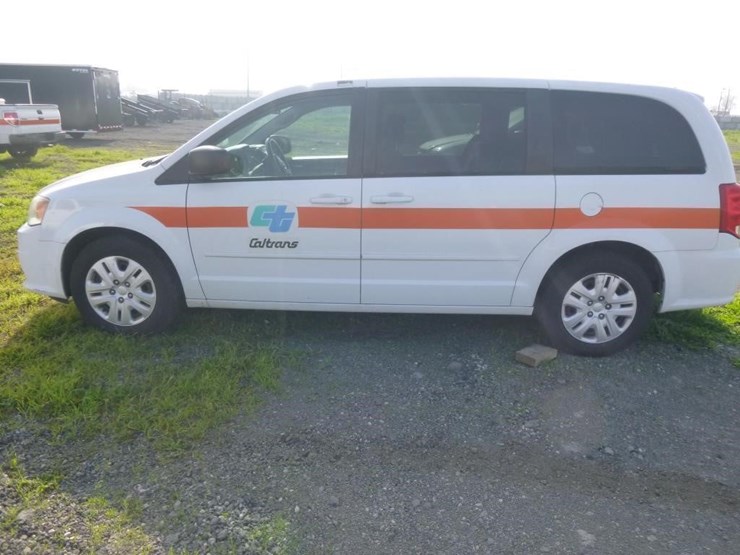 2014-dodge-grand-caravan-image-5