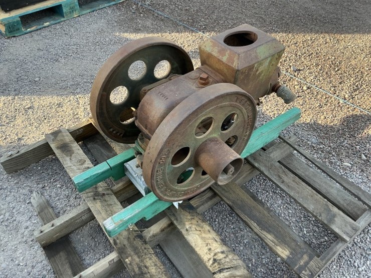 stover-1-1/2-2-hp-engine-image-4