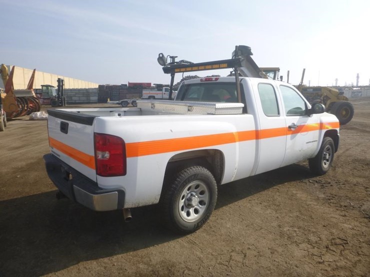 2008-chevrolet-1500-image-3